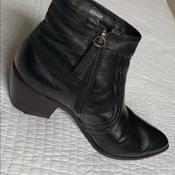 Leather boots by Matisse “Cece” ankle boot in 7.5 - Picture 5 of 11